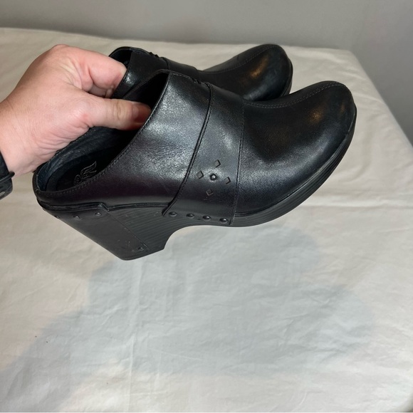 Dansko Francine black leather wedge mules size 38 - Picture 4 of 7